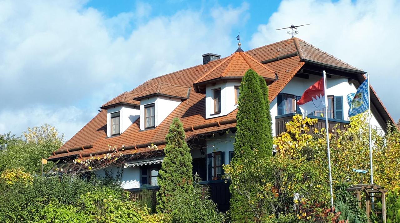 4 Sterne - Zur Fliegerbank- In Der Rhön Apartment Frauenroth